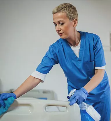 Reusable Vs. Disposable Linen: Which is Better for Healthcare Facilities?
